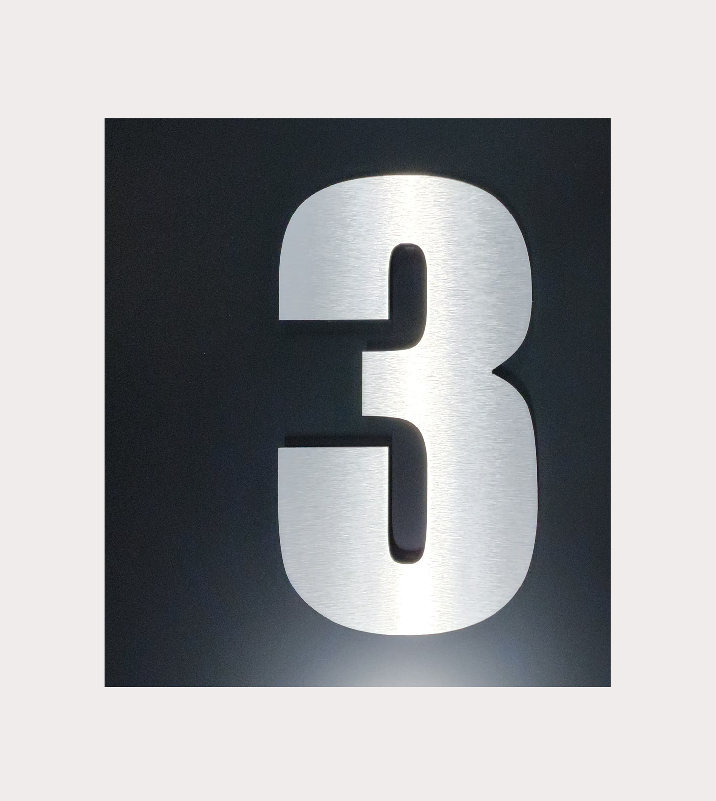 Numéro civique Moderne 3 argent brossé